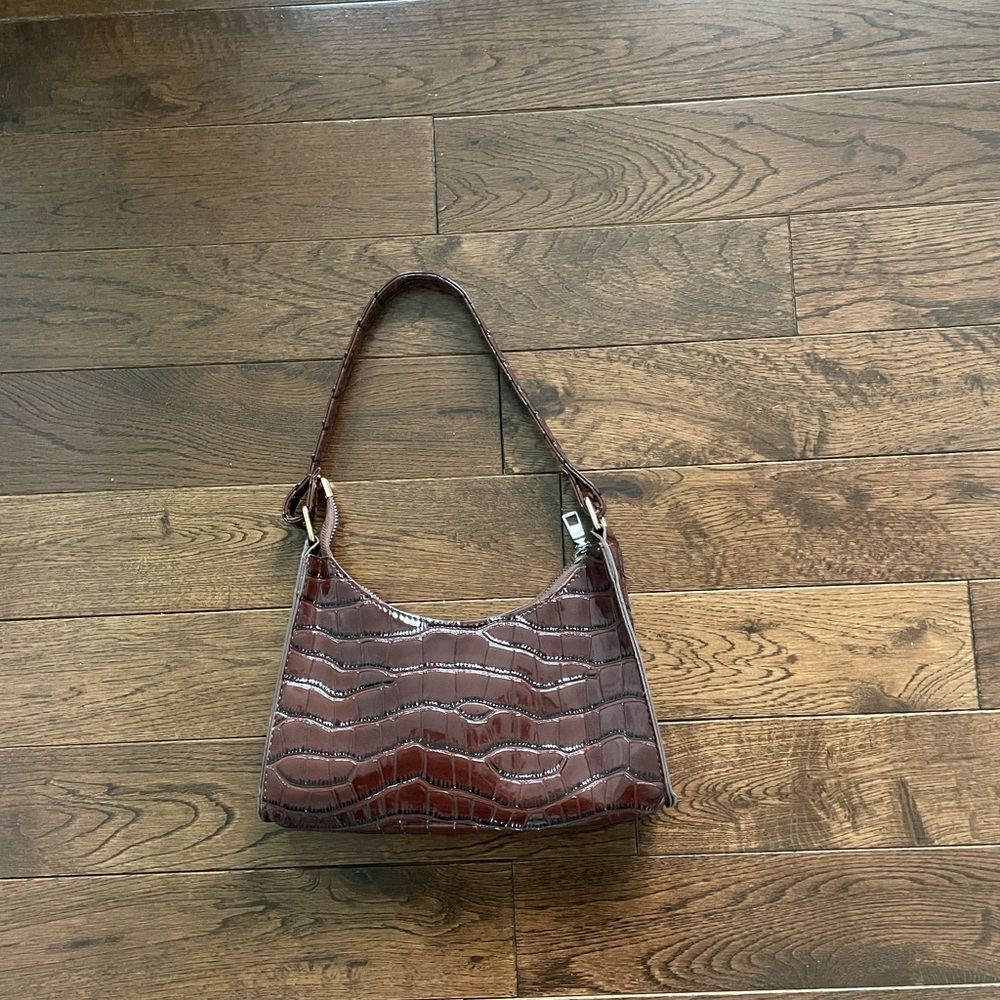 Brown Crocodile Pattern Shoulder Bag